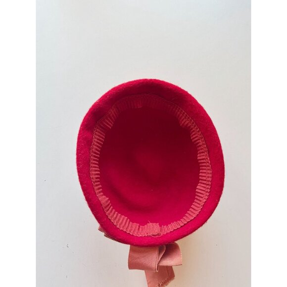 Vintage Red Wool Felt Pink Grosgrain Ribbon Feather Capulet Hat - Picture 13 of 16